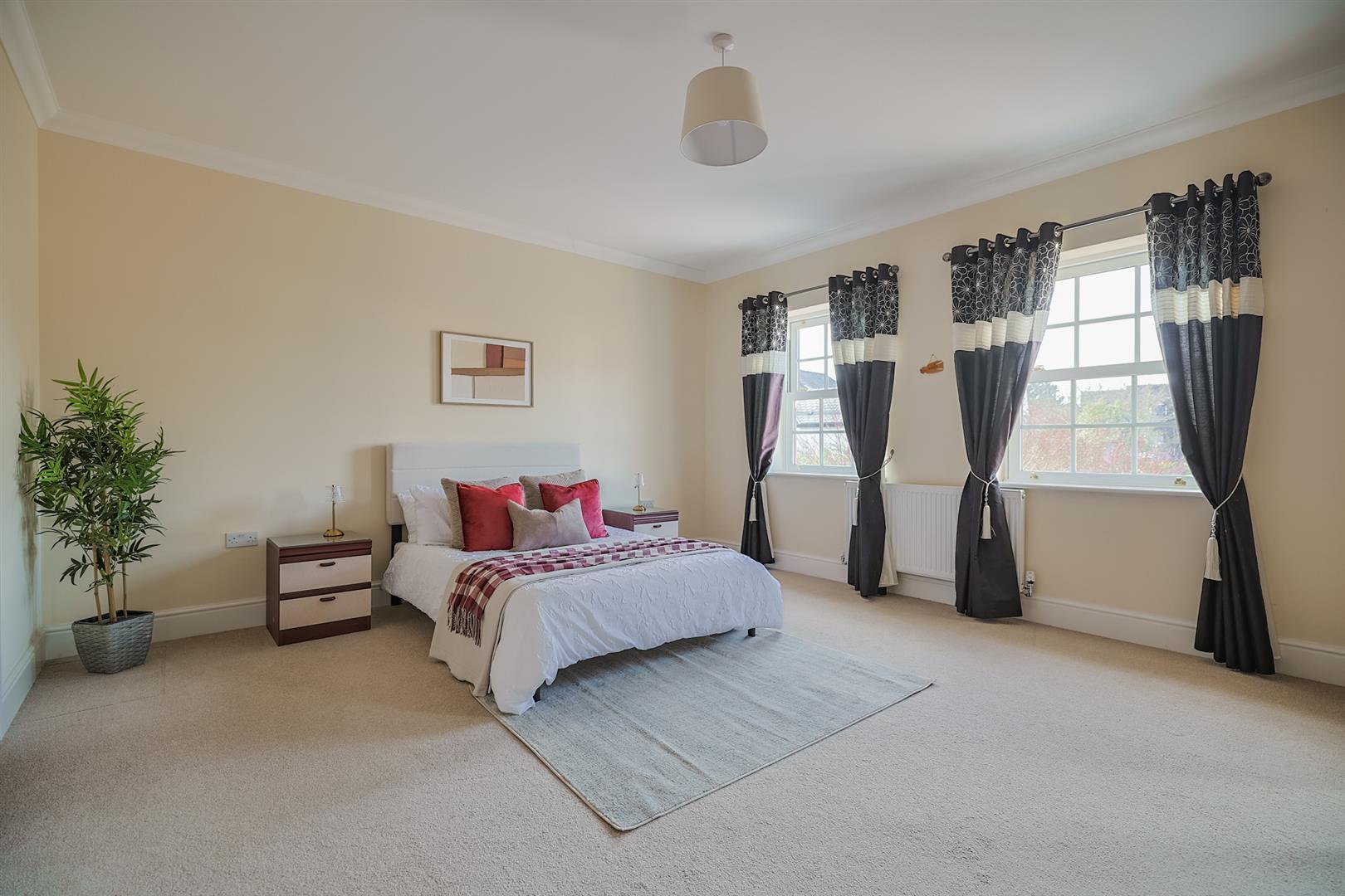 6 Clos Y Parc, Five Roads, Llanelli, SA15 5HB